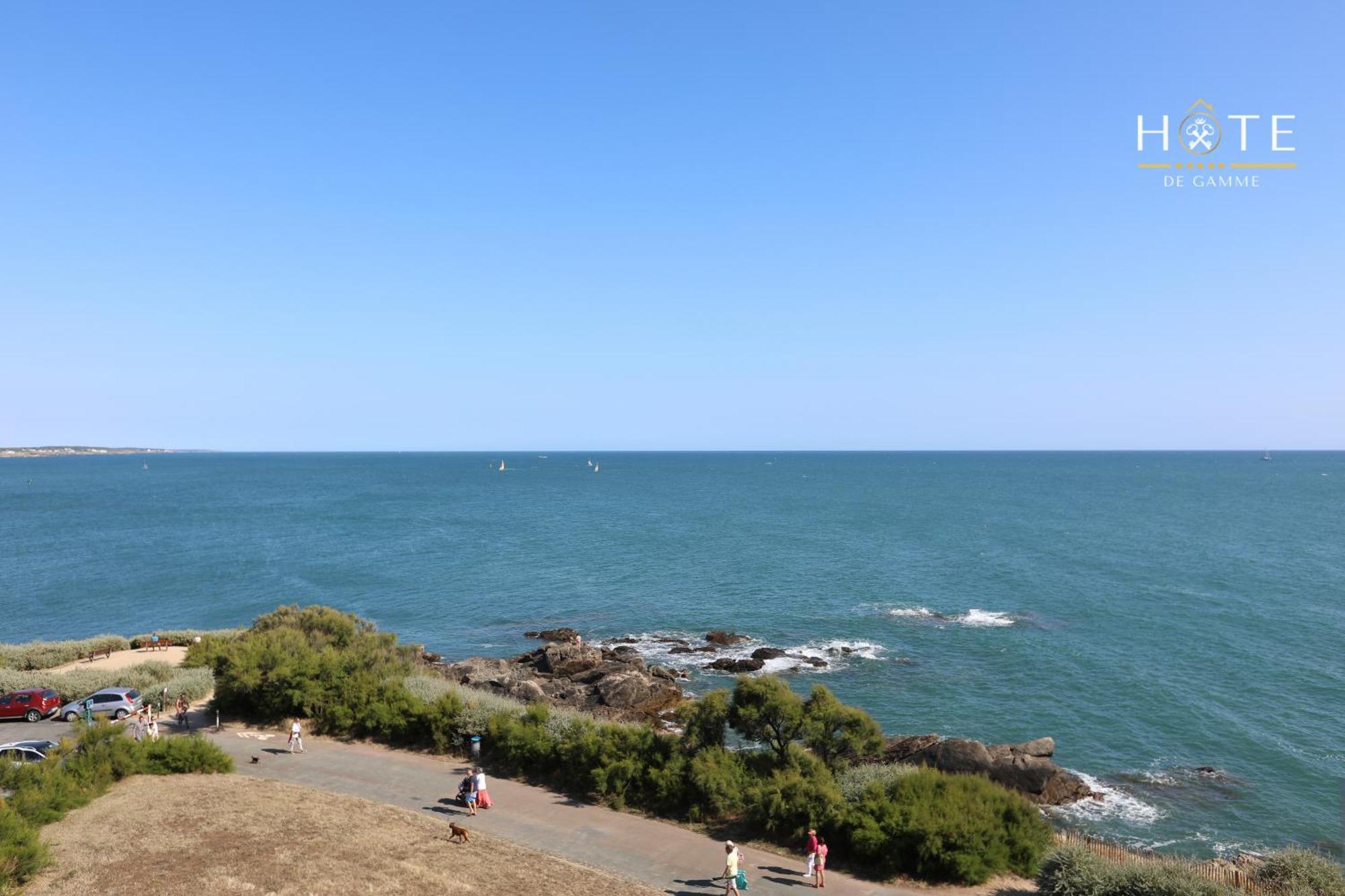 Appartement De Caractere, Superbe Vue Mer 280° La Chaume 외부 사진